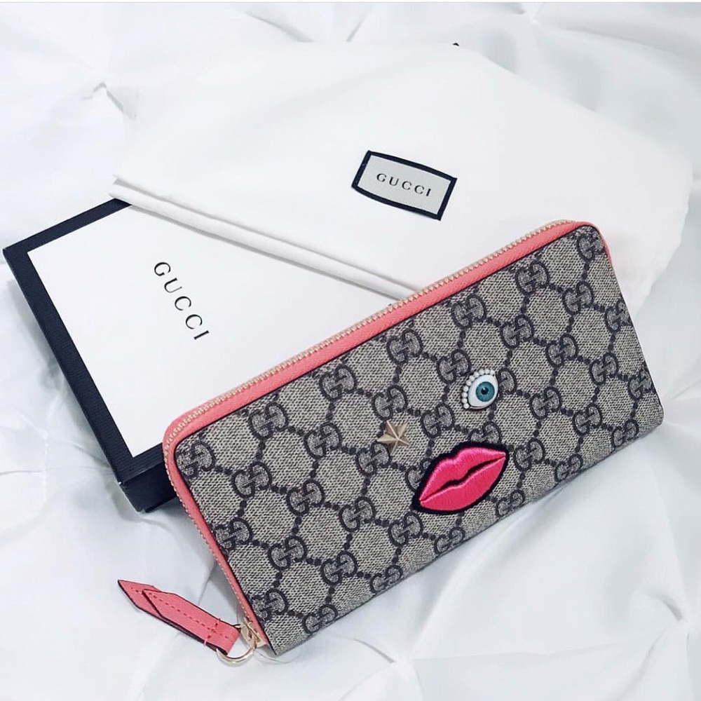 Gucci Embroidered-Face Wallet